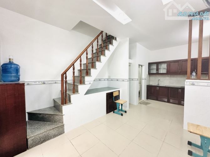 GẦN MẶT TIỀN ÂU CƠ - TÂN PHÚ - 22M2 - 2 TẦNG 2PN - GIÁ 3 TỶ