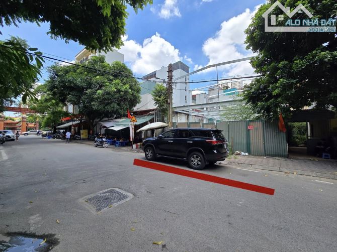 220 Tỷ Đất Xuân La 520M2 Full Thổ Cư Mặt Tiền 11M 2 Mặt Trước Sau Vỉa Hè Kinh Doanh