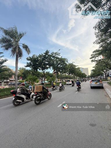 Bán Nhà Góc 2MT Điện Biên Phủ - HĐT 150triệu/1tháng - 5,5m*25m NH 15,8m - Giá 55tỷ