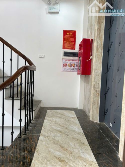 BÁN GẤP NHÀ NGUYỄN CHÍ THANH - Q. ĐỐNG ĐA -  50M - 23,5 TỶ - NHÀ ĐẸP - LÔ GÓC - 3 THOÁNG -