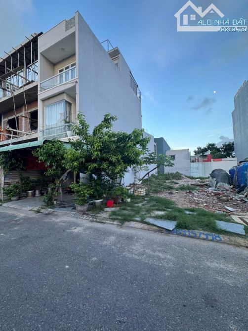 💥Bán Đất Lê Phụ Trần TVSMT P. Nhơn Bình Quy Nhơn , 172m2 , Ngang 8m  ❗6 TỶ  xxx triệu