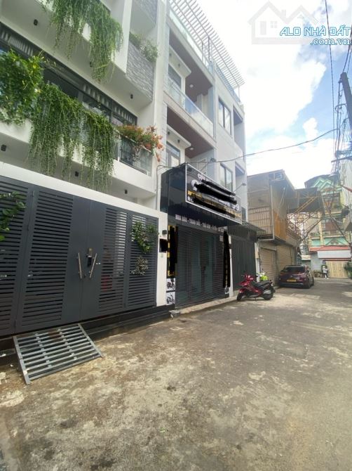 NHÀ ĐẸP HXT 8M PHAN HUY ÍCH - 60M2 (4M x 15 M )4 TẦNG - NỘI THẤT HIỆN ĐẠI .DỄ CHO THUÊ .TI