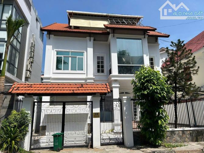 CHO THUÊ BIỆT THỰ 18 ĐƯỜNG SỐ 22, P.AN KHÁNH Q2, DT 16x18M, HẦM TRỆT 2 LẦU, GIÁ 70TR