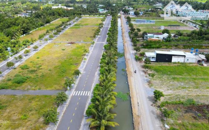 💥Bán đất full thổ tại ĐT 824, Hựu Thạnh, Đức Hòa, Long An, sổ hồng sẵn.
