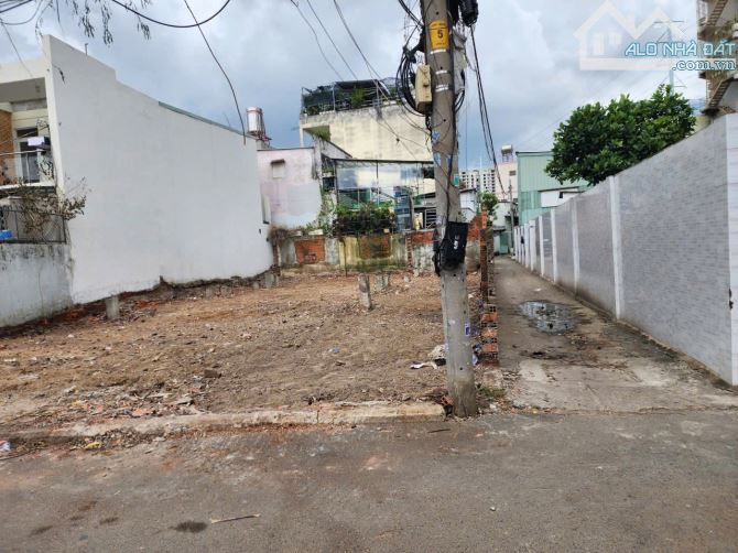 Siêu vị trí Thái Ly - Quốc Hương p Thảo Điền , ( 10 x 20 ) cn 200m2 - XPXD H 7L - 245tr/m2