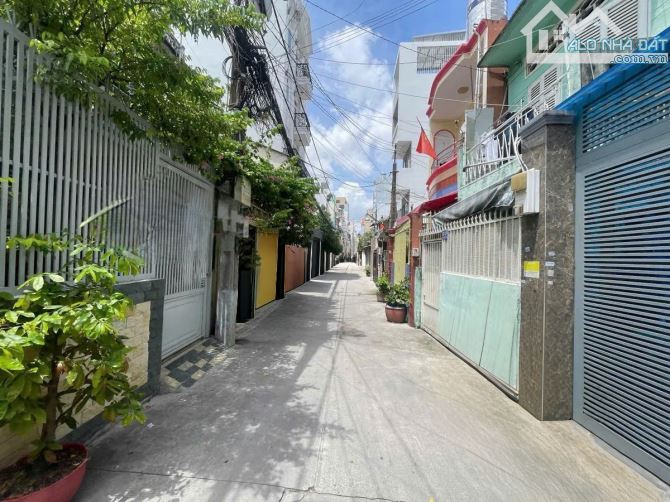 BÁN NHÀ CÁCH MẠNG THÁNG TÁM,5 TẦNG, 60M2, GIÁ 12,5 TỶ