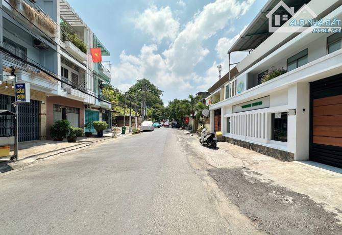 Xô Viết Nghệ Tĩnh bình Thạnh 207m2 2 tầng giá chỉ 37 tỷ