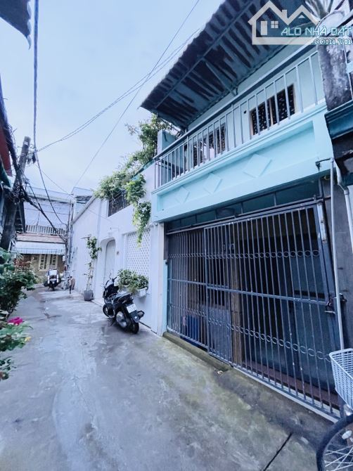 Quận 7 - Đường số - Số A4 - 2 tầng - Giá 4.45 Tỷ