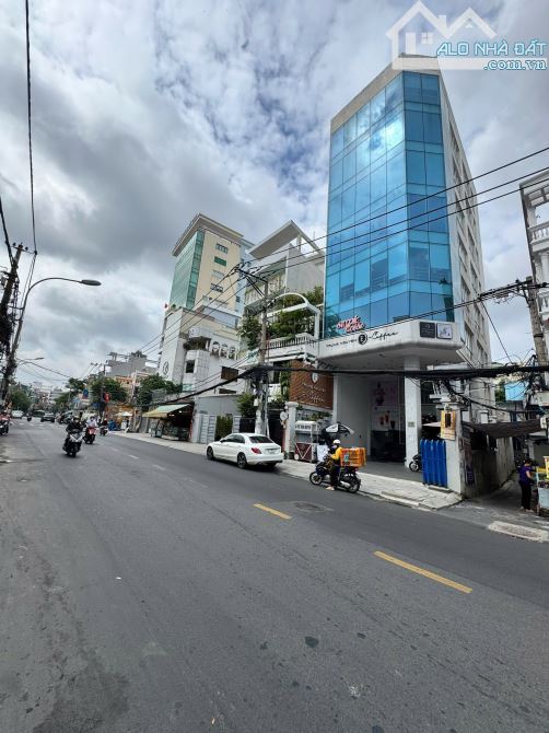 Tin thật 100%! Rẻ nhất khu vực ngay mặt tiền Lê Quang Định 400m2, XD 2 hầm 14 tầng- 36 tỷ