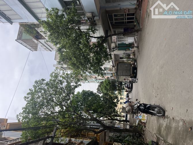 Bán nhà Ngô Thì Nhậm - 60m2/ mặt ngõ ô tô tránh kinh doanh, giá chỉ 9. X tỷ