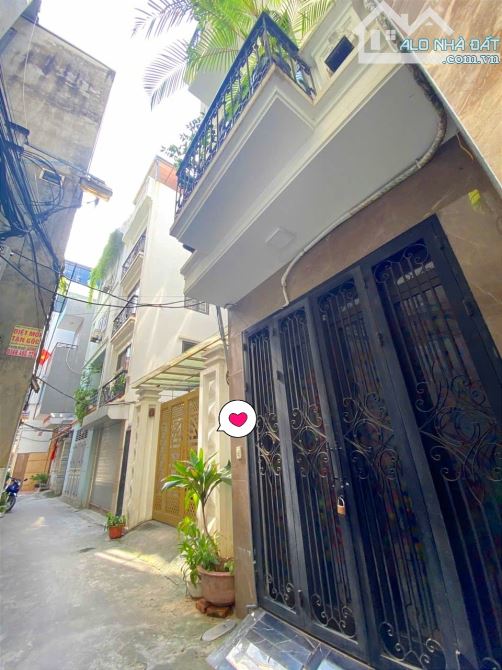 BÁN NHÀ NGỌC THỤY – LONG BIÊN - 38M2 x 5 TẦNG – GIÁ 8.1 TỶ