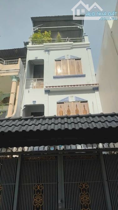 Nhà đẹp Tân Bình-Hẻm ô tô-Giáp Q10-Sát MT Lạc Long Quân-P10-60m2-4x15-4tầng-4PN,5WC
