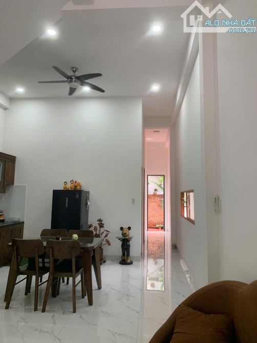 Nhà Từ Dân 2 Tầng Kiên Cố Kiệt 246 Hùng Vương - Phường An Cựu