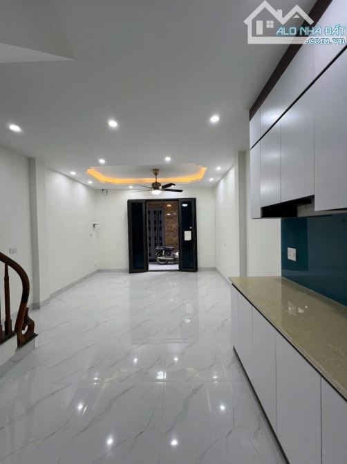 💥 LA PHÙ – NHÀ MỚI 5 TẦNG -33m² – CHỈ 4.6 TỶ 💥