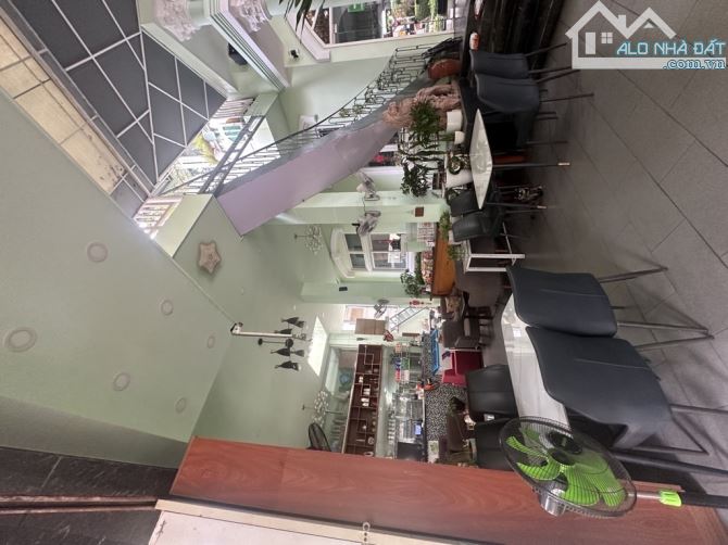 SIÊU PHẨM ĐỘC NHẤT VIEW CÔNG VIÊN – LÔ GÓC 365M² – 4 TẦNG – QUẬN 8 - 10