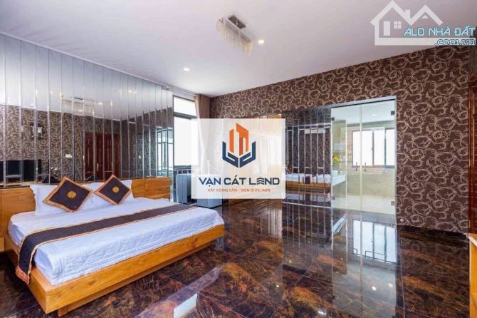 Cần bán biệt thự view biển 1 hầm 1T3L, 6PN, hồ bơi riêng đường Trần Phú - Giá 48 tỷ TL - 10