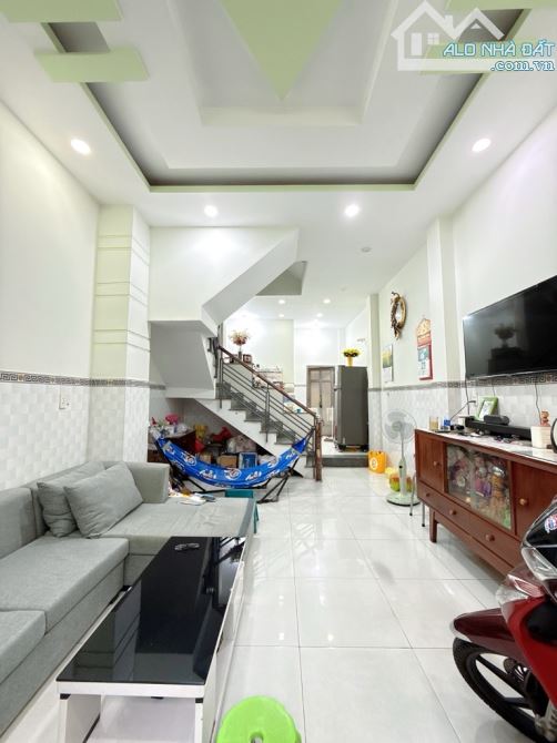 BÁN NHÀ GẦN MẶT TIỀN MINH PHỤNG HẺM XE HƠI NÉ 4TẦNG 40M2 KO DÍNH LỘ GIỚI GIÁ 7.X TỶ - 1