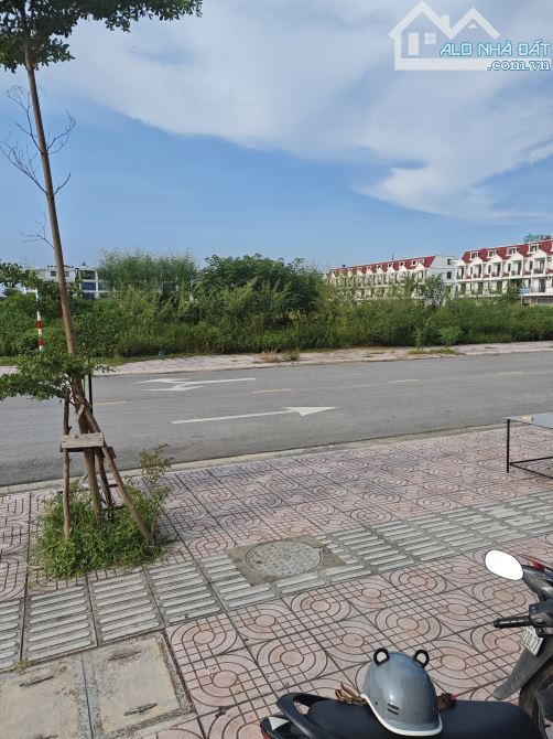 Bán gấp, cắt lỗ lô shophouse dự án Liên Ấp, Việt Đoàn - 1