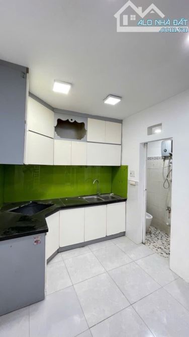 Nguyễn Đình Xu, phường Cầu Ông Lãnh Tp Hồ Chí Minh 27m2 GIÁ 3.7tỷ - 1