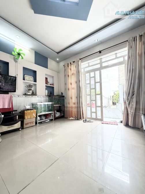 Bán Nhà Thới An - Quận 12 -  giáp Gò Vấp. ⭐ 80m2 ngang 5.3m  💰💰giá chỉ 3.37 tỷ💰💰 Nhà - 1