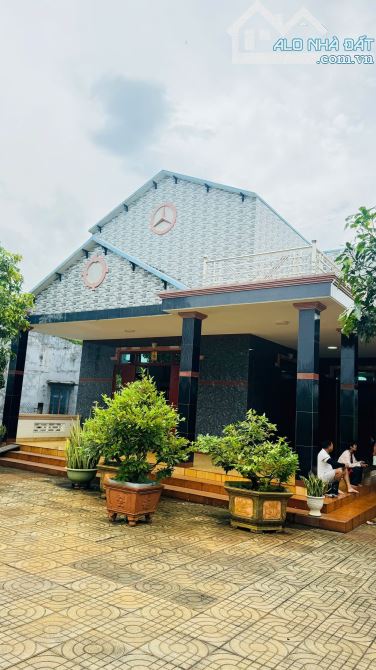 NHÀ VƯỜN SUM SUÊ GẦN 3000M2 ĐẤT ĐỎ- HCM🏝️🏝️🏝️ 🌈🌈GIÁ BÁN: 10TỶ TL🌈🌈 ---- 🌈Dt: 2715m - 1
