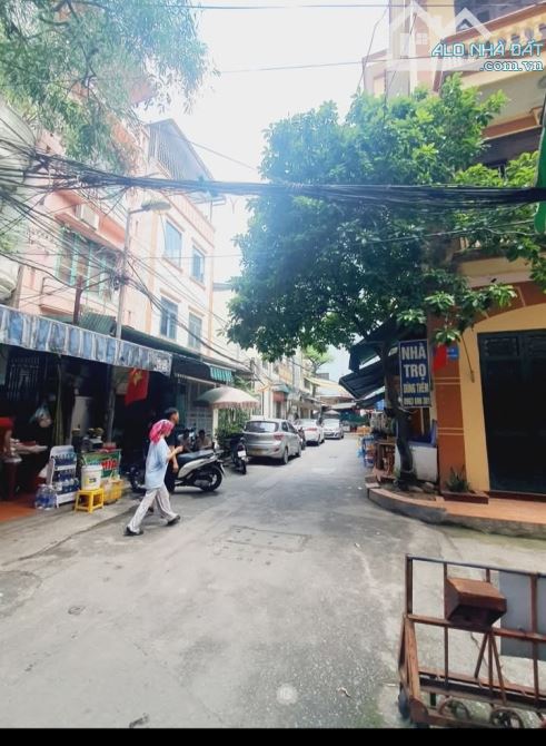 Cần bán nhà căn góc mặt ngõ ô tô chánh đỗ kinh doanh sầm uất Nguyễn Chí Thanh. - 1