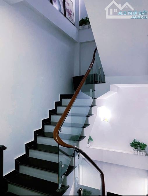 Bán nhà Lạch Tray, Hàng Kênh, Lê Chân, Hải Phòng. 3 tầng, 48m2, 3,05 tỷ. Ngang 4m, ngõ 2m, - 1