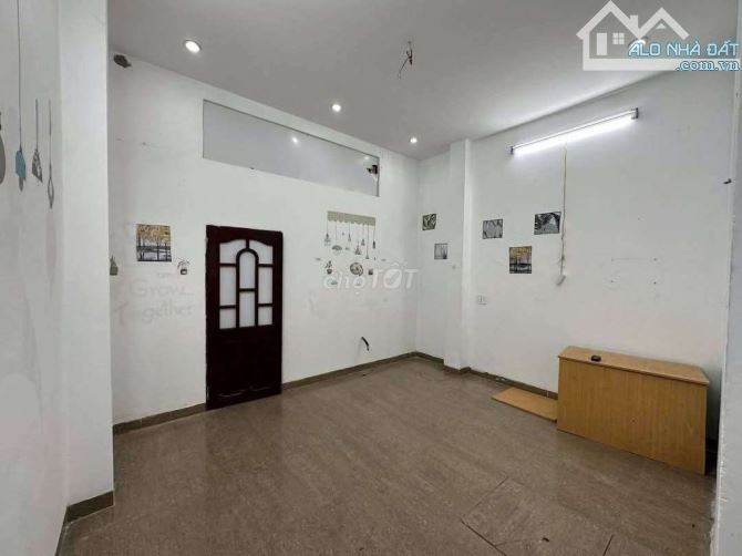 Cho thuê Nhà 4 Tầng mặt Tiền Lê Đình Lý , Hải Châu gần Nguyễn Văn Linh - 1