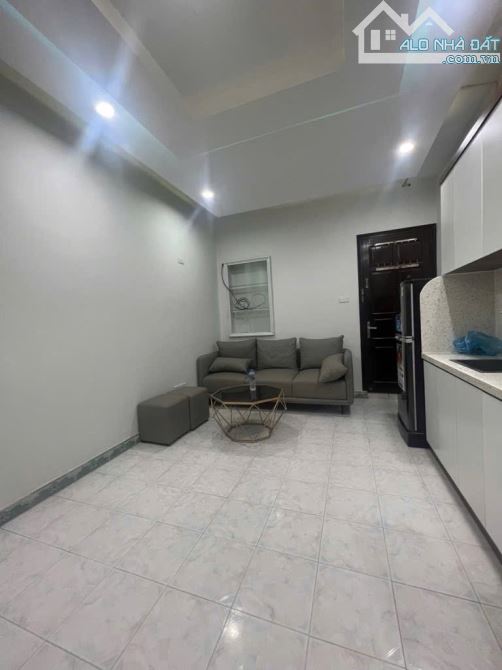 CĂN HỘ TẬP THỂ NHỎ XINH TẦNG 2-GIÁ CỤC RẺ CHỈ NHỈNH 2tỷ PHỐ 8/3 - 1