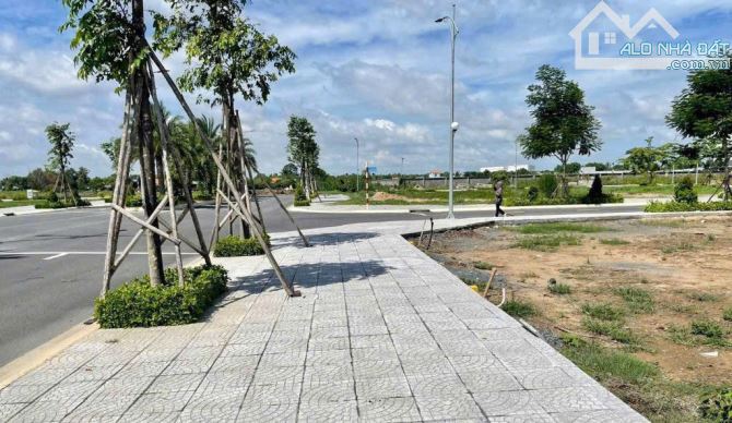 Cần ra gấp 3 nền đất mặt tiền Đại Lộ BẮC SƠN-LONG THÀNH, 1tỷ290, SHR. - 1