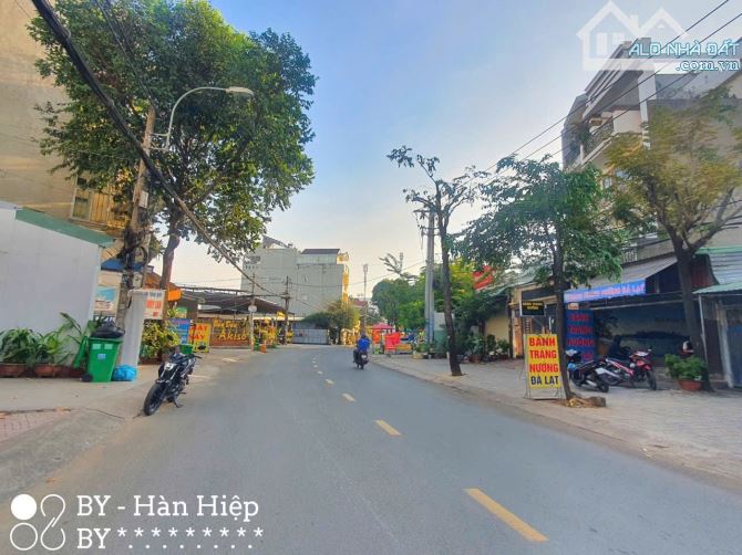 Bán Nhà măth tiền đường Làng Tăng Phú vị trí siêu đẹp - 1