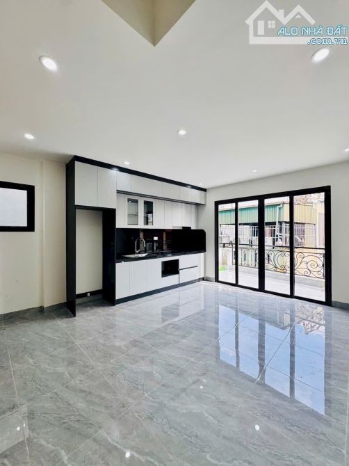 bán nhà Mặt ngõ Trần Khát Chân,Hai Bà Trưng, Kinh doanh, Ô Tô DT 40m, 6 Tầng, MT 4.5m - 1