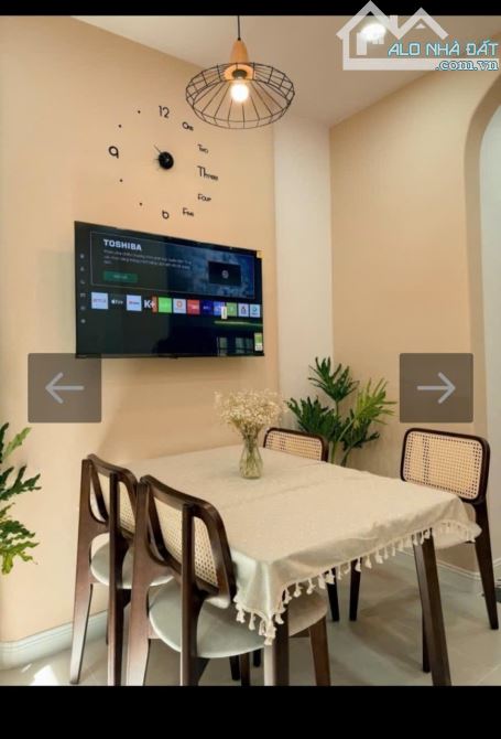 Nhà đẹp full nội thất thất căn góc 2 mặt tiền lê văn sĩ  q3 - 1