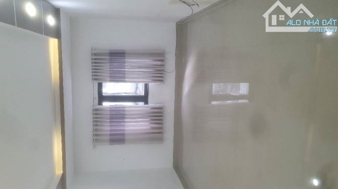 Hơn 7 tỷ nhà 5 tầng phan xích long phú nhuận 3.6m*11m - 1