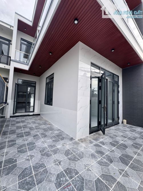 BIỆT THỰ MINI CỰC ĐẸP SỔ HÔNG RIÊNG NGAY PHƯỜNG TÂN TRIỀU MỚI GIÁ CHỈ 2ty350 - 1