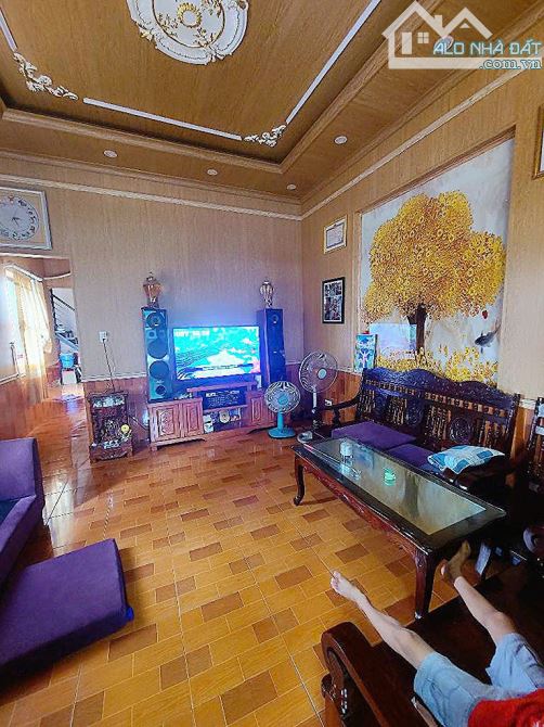 🌻 Bán nhà 2 Tầng-NGANG 7,5M-Đường số 9 Linh Tây,Hẻm 7M,có sân để Ô TÔ,gần Phạm V Đồng - 1