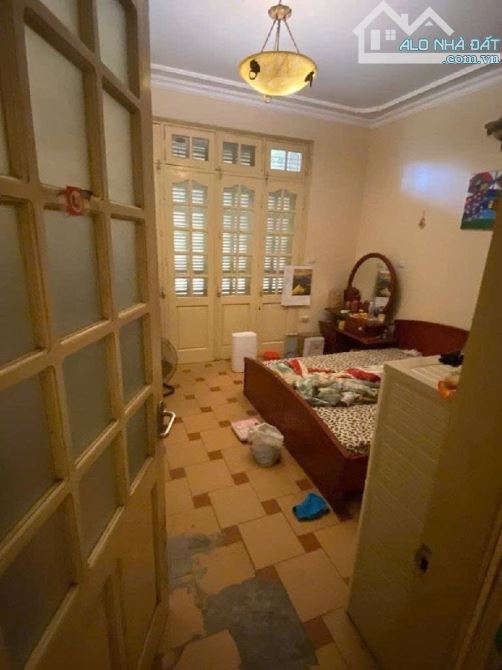 Cho thuê nhà ngõ ô tô tránh kinh doanh, văn phòng, hộ gia đình, nóng lạnh, điều hòa 17tr - 1