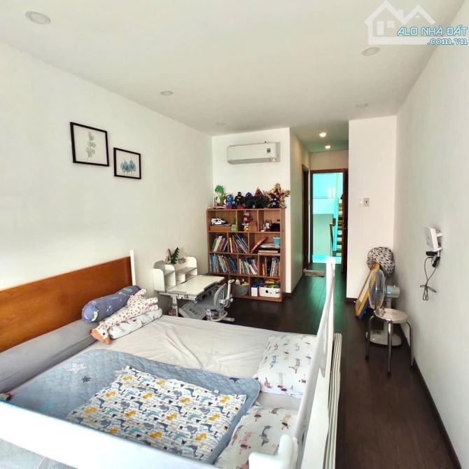 Ở NGAY! Bán Nhà 4 Tầng Cực Đẹp Nguyễn Tri Phương, 42m2, 5.9 Tỷ - 1