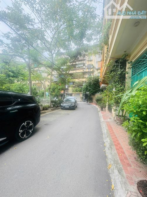 Bán BIỆT THỰ View hồ Võ Thị Sáu, Hai Bà Trưng diện tích 115m2, Ô tô - 1