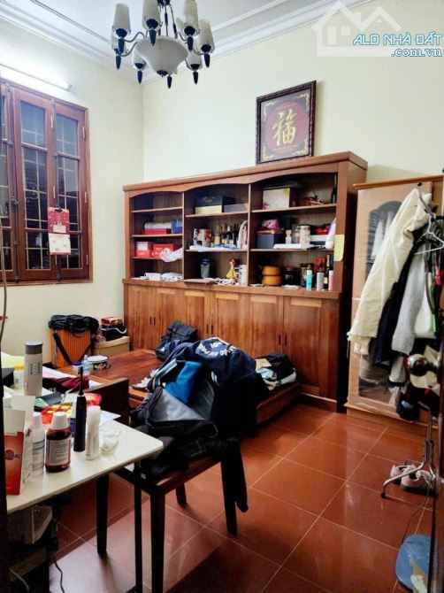 CẦU GIẤY 65M² – LÔ GÓC 2 THOÁNG – 20M RA Ô TÔ – 50M RA PHỐ NGUYỄN VĂN HUYÊN – 14.6 TỶ - 1