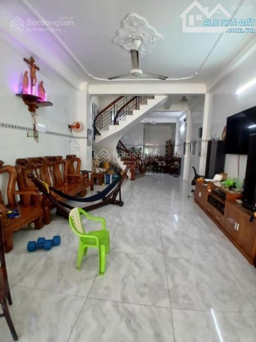 Bạn có đang tìm mặt tiền lê quang sung quận 6 (4,5mx25m)4 lầu giá 13,5 tỷ - 1