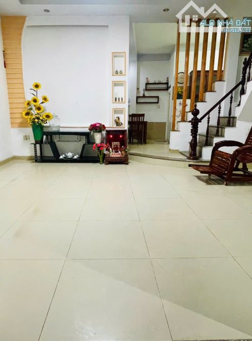 Nhà hẻm ba gác, 1 trệt 1 lầu, 3pn 2wc, gần cầu vượt Linh Xuân. Thích hợp ở gia đình - 1