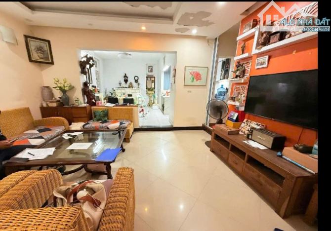 Bán nhà biệt thự phố Võ Thị Sáu, DT 110 m2, MT 8 m, sát hồ - 1