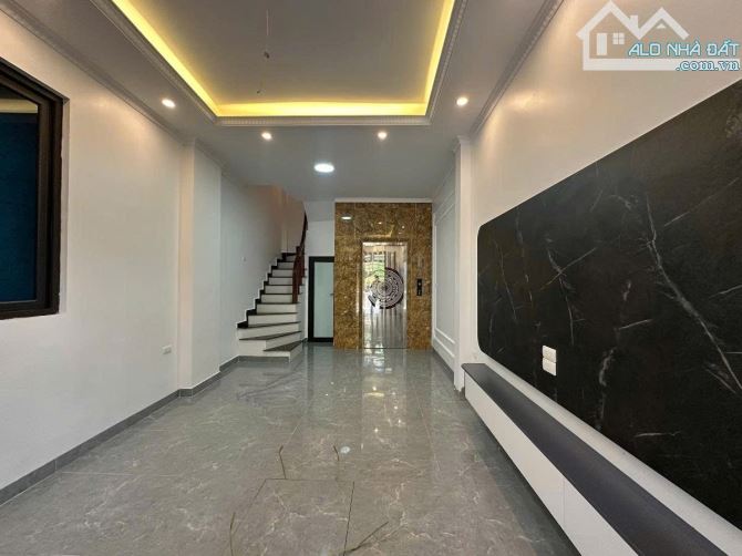 Bán Nhà Xây Mới Phân Khúc Hiếm Trung Tâm Ba Đình DT 45m2×6 Tầng Thang Máy Giá Rẻ - 1
