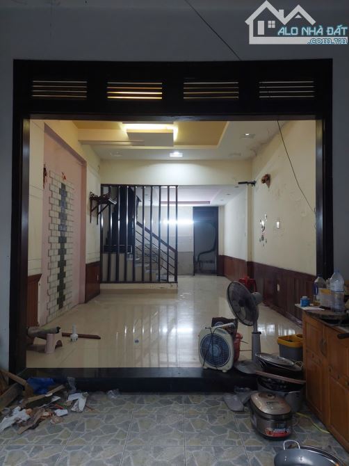 Bán nhà 2 tầng đường Lê Thị Út, Phường Tân Đông Hiệp 3PN vào ở ngay sổ riêng - 1