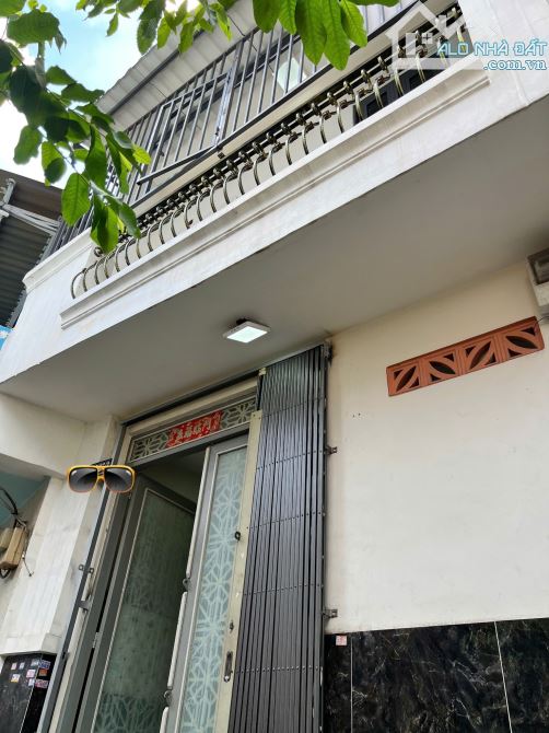 MỘT CĂN NHÀ NHỎ - MỘT HẠNH PHÚC TO - 1