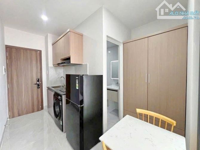 Bán nhà mặt tiền đường số 79 p Tân Quy Q7 Vị trí bb kinh doanh sầm uất. Dt 4x21m 16 phòng - 1