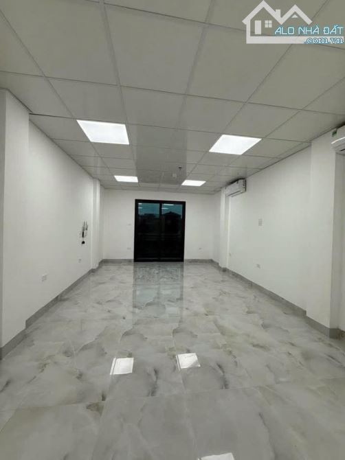 Bán tòa văn phòng Lê Thanh Nghị,120m x 8 tầng giá 39,5 tỷ,kinh doanh đa dạng, đầy đủ pccc - 1