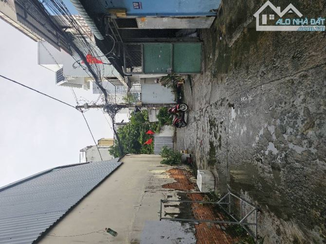 Nhà tân bình gần chợ,đầy đủ tiện ích- giá tốt - 1