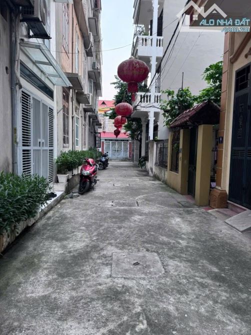 Phân lô, ô tô tránh - Đông Mỹ, Thanh Trì - 46m2 chào 5.68 tỷ - 1